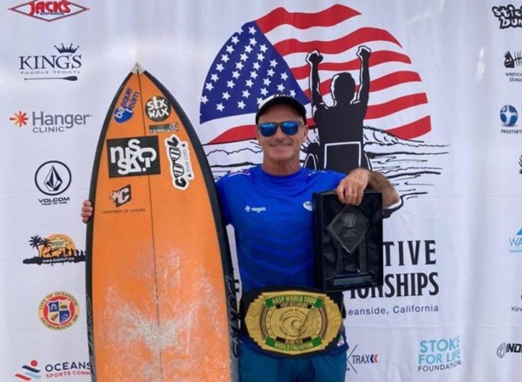Aitor Francesena “Gallo” sigue rompiendo techos y se convierte en el primer surfista ciego en ganar el US Open